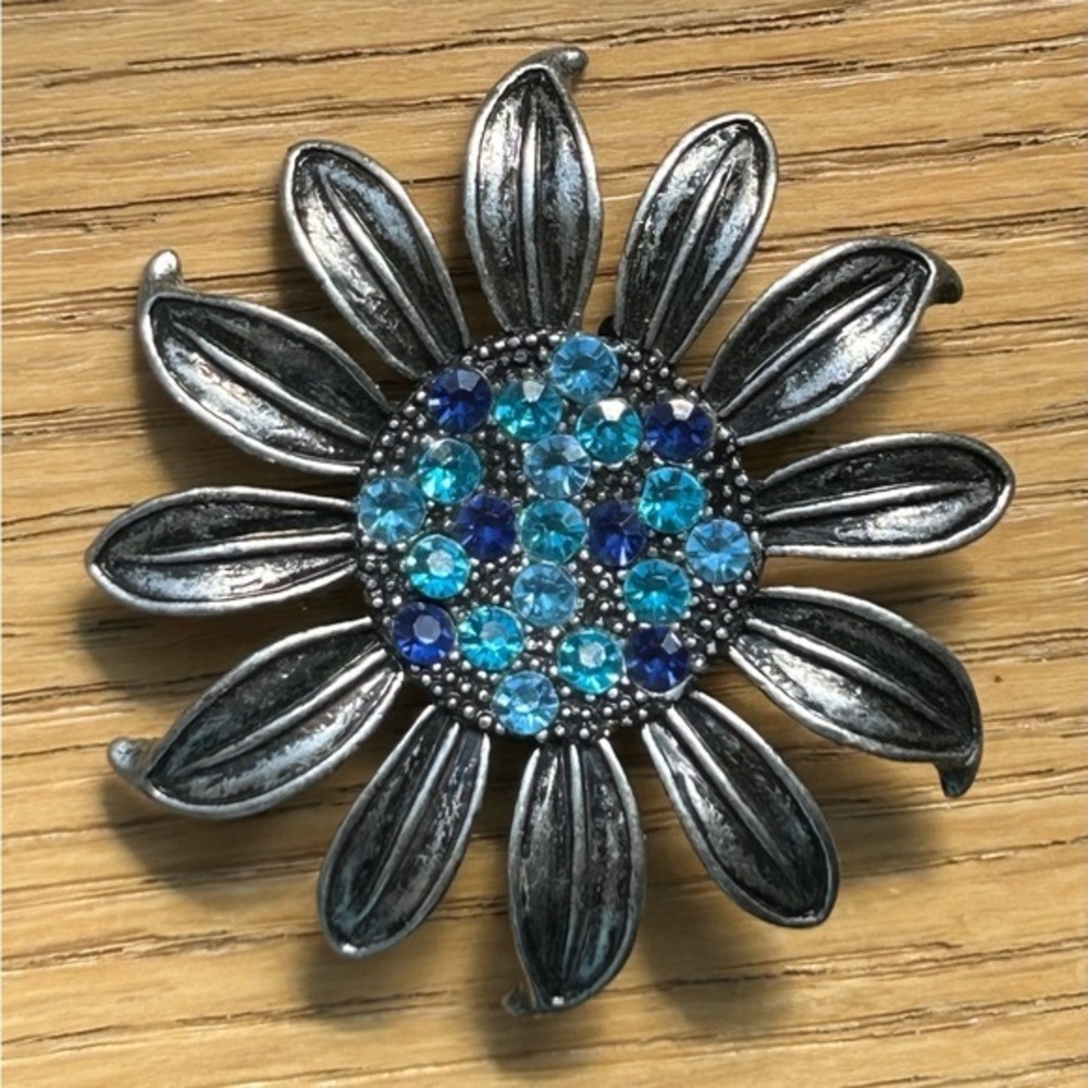 Vintage Flower Blue Rhinestone Pewter Brooch